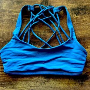 Lululemon sports bra